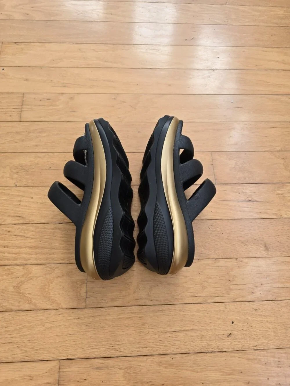 Crocs | Mega Crush Triple Strap Black Gold Platform Sandals | WMS 10